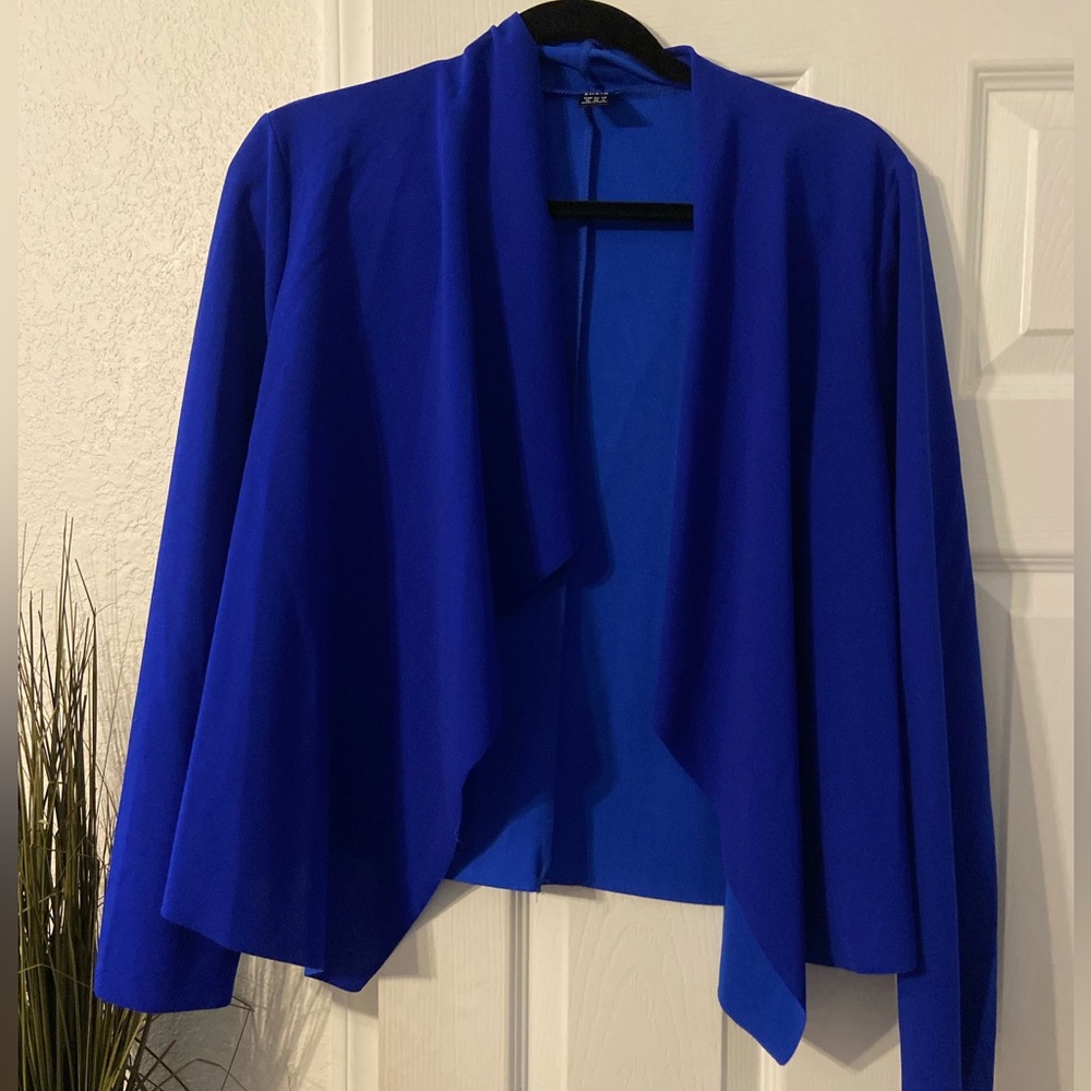 Womens Blazer/Cardigan